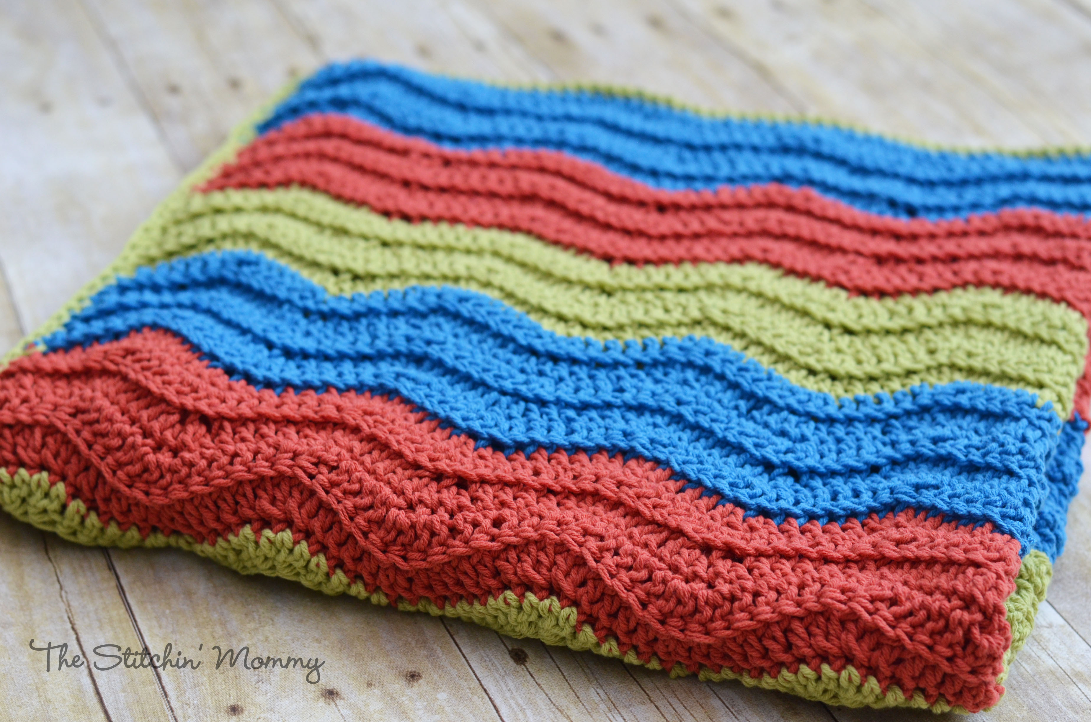 Easy Crochet Ripple Blanket - The Stitchin Mommy